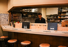 お一人様でもゆっくり出来るカウンター