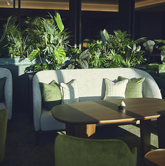 おしゃれな女子会の利用に洗練された空間でアフタヌーンティーを愉しみませんか。