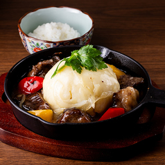 熱々鈴木さんの肉じゃが