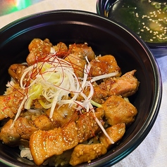 サムギョプサル丼