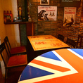 さあ、気分は“イギリス”へ…(^^)v 使い方は自由…スタンディングスタイルで決めるも良し♪椅子をもってきてゆっくりと♪使い方はあなた次第(^^♪【天文館/クラフトビール/飲み放題/肉/誕生日/宴会/記念日/英国パブ】