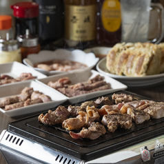 厳選部位の旨味を凝縮！秘伝のタレで味わう至福の焼肉