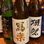＜充実の日本酒ラインナップ＞季節の限定酒や希少な銘柄を取り揃えております。