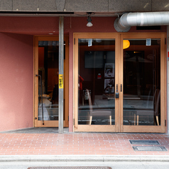 肉酒場 牛兵衛 烏丸店の外観1