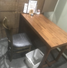 福岡修業酒場ツマミや 長崎浜口店の雰囲気2
