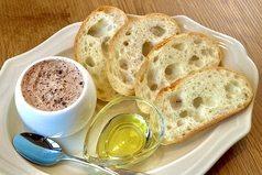 ふわふわレバームース(バゲット付き)