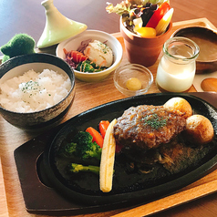 Cafe&Dining Re:voiceのおすすめランチ1