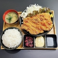 料理メニュー写真 チキンカツ弁当（テイクアウトは、味噌汁別売りです。）