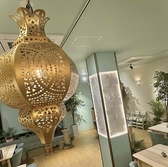 カフェエリアは独立した空間で、煙が苦手な方やお子様連れの方でも安心してご利用していただけます。