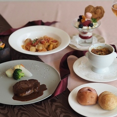 新潟グランドホテル フランス料理レストラン ベルビューのコース写真