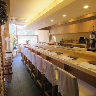 鮨 おかだの雰囲気1