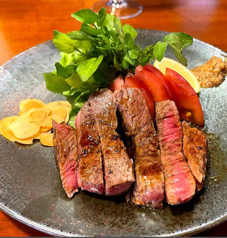 鉄板焼きとワイン F.L.a.Tの外観2