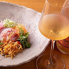 スパイス香るドリンクも。飲み放題付きコース5,500円~