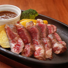 牛肩ロース肉のステーキ