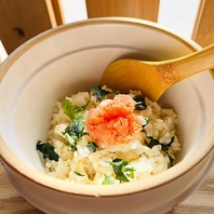 【こだわり旬の旨味を凝縮、炊き立て「土鍋ごはん」】