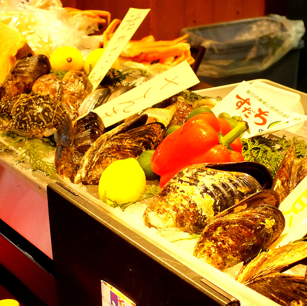 さかなや道場ならではの新鮮な魚介をご提供♪季節ごとに旬の味覚が味わえます！