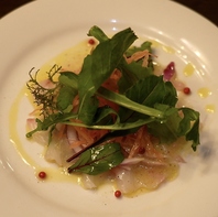 創作料理を取り揃えております。