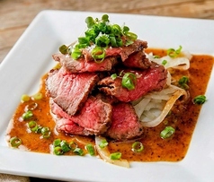 牛肉の炙り焼き(牛肉のたたき風)
