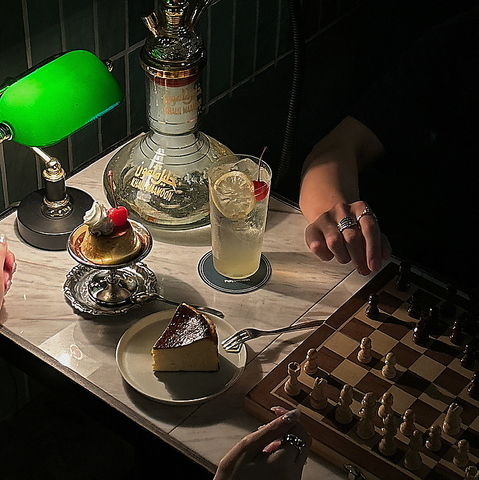 【渋谷駅3分】落ち着いた上質な空間で、極上のシーシャ喫茶をお楽しみください。