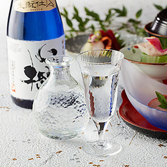 全国から取り寄せた厳選日本酒