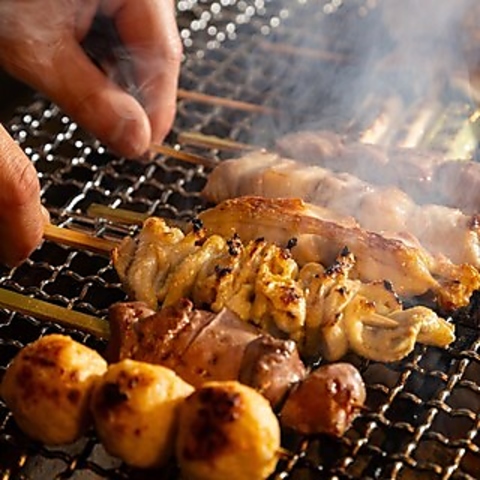 本格焼き鳥を楽しみたいなら「炭火居酒屋　ろい」にお越しください