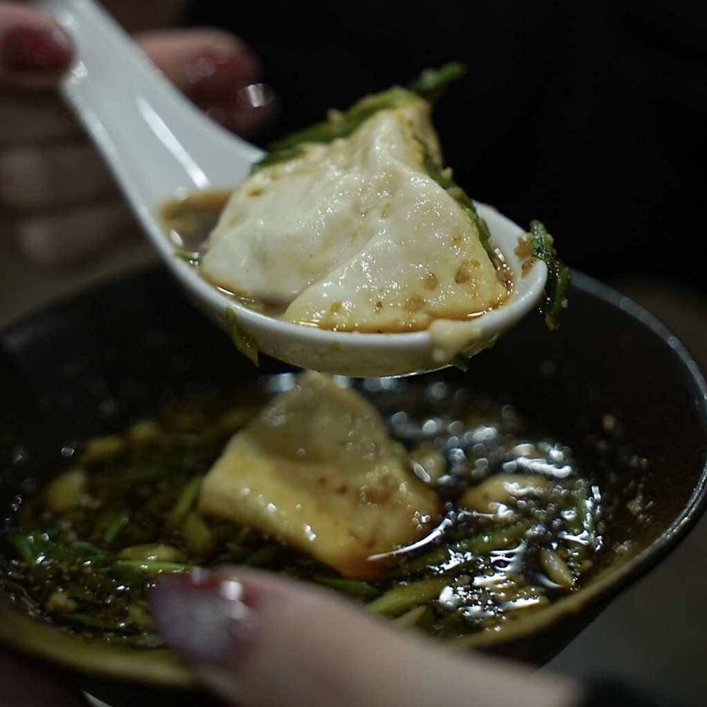 当店人気の温泉豆腐！親鶏のしゃぶしゃぶも合わせてご用意可能です！