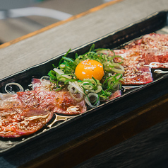 神戸炙りユッケ