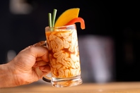 肉の旨みを最大限に引き出すお店自慢のタレ