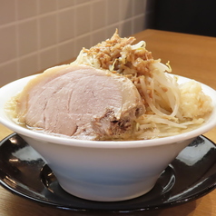 【草薙肉汁餃子食堂×麺や厨　コラボラーメン】肉二郎　17：00〜限定30食　ニンニク入れますか？？？の写真