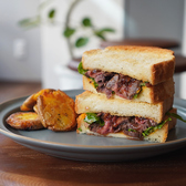 ランチメニューやドリンクもこだわりあり。