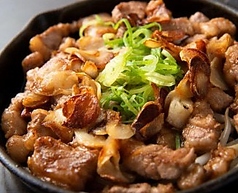 牛すじガーリック