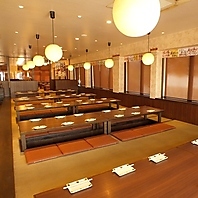 落ち着いた雰囲気の店内。宴会最大30名様までOK！