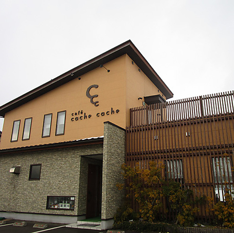 ランチ、スイーツなどお楽しみ下さい♪