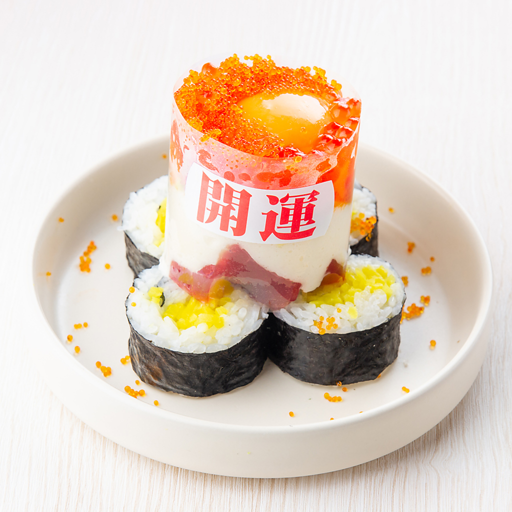 産地直送の新鮮な魚介を達磨酒場流にアレンジを加えた進化系寿司がおすすめ！