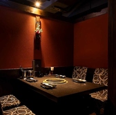 こだわりのお肉を上質で落ち着いた店内でお召し上がりいただけます。完全個室なので会社宴会、接待にもオススメです。