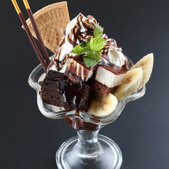 チョコレートパフェ