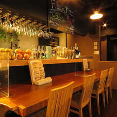 鉄板焼きとワイン F.L.a.Tの外観3