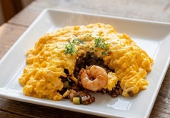 とろとろ卵のえびめし オムライス風