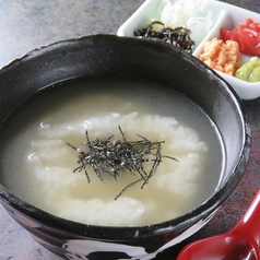 〆にはお茶漬けや丼がオススメ♪