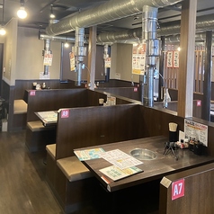 テーブル席※写真は系列店