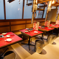 最大12名様まで着席できる個室をご用意しております
