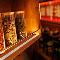 【恵比寿駅徒歩3分】暖色の灯が包む落ち着いたダイナー