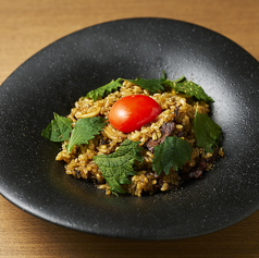 ポルチーニ茸と牛すじ 大葉ガーリックライス