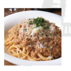 じっくり煮込みミートソースパスタ