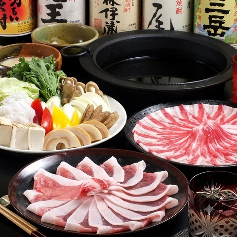 鹿児島黒豚しゃぶしゃぶや馬刺しなど九州の味覚をご用意！朝8時まで元気に営業中♪