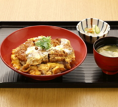 三元豚かつ丼