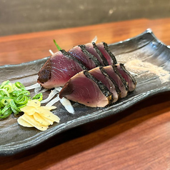 生カツオの藁焼き