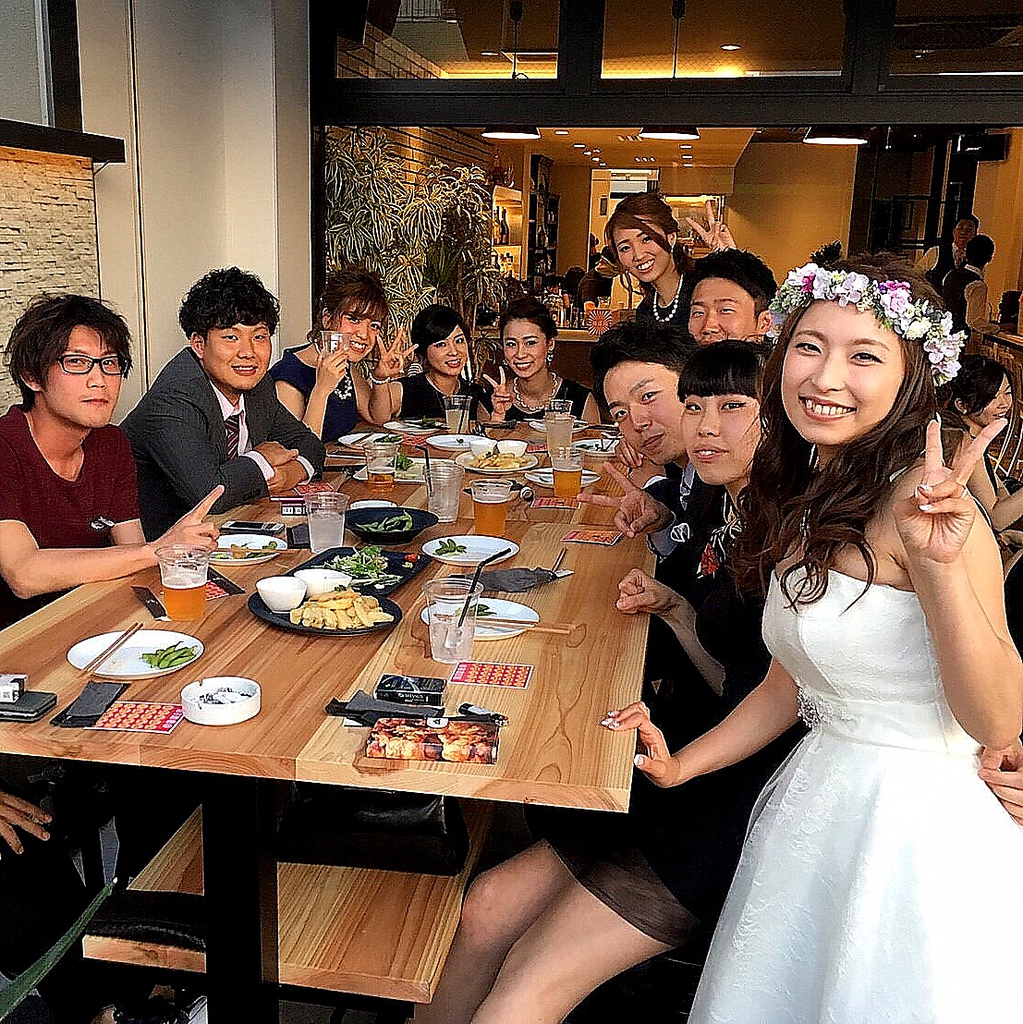 結婚式2次会など、大切な日のご利用にもオススメ！ビュッフェ形式の飲み放題付きコースも各種ご用意