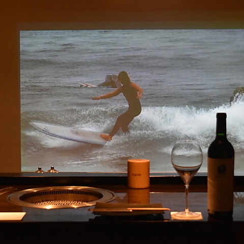 YAKINIKU FIFTY FIVE TOKYO LjNtBteB[t@CugELE R{X