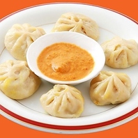 ネパールの伝統的な料理も楽しめます♪